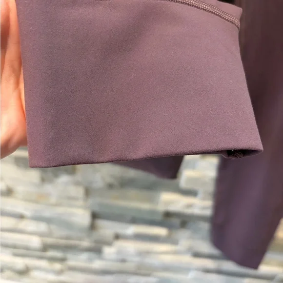 Vuori Plum Daily Leggings - Picture 5 of 7